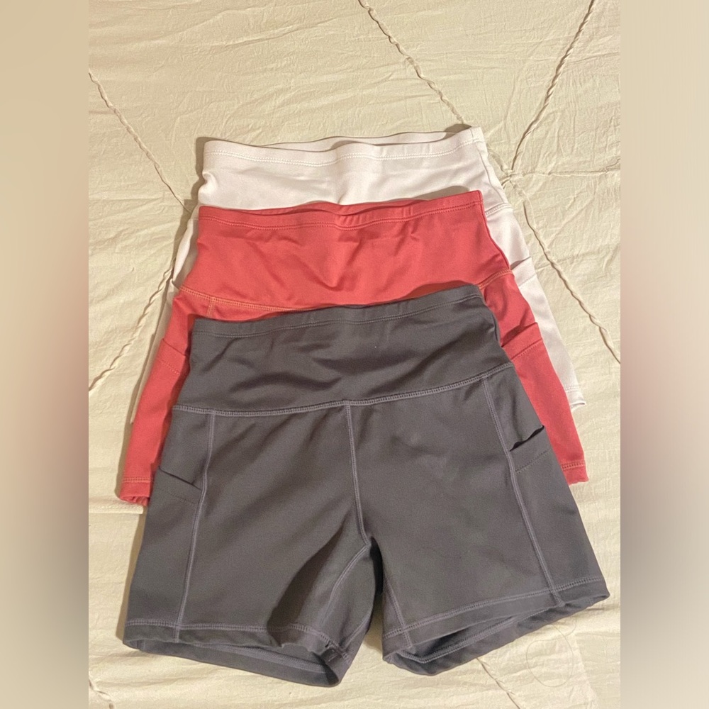 3 Amazon size small gym shorts 🤍🩶🩷